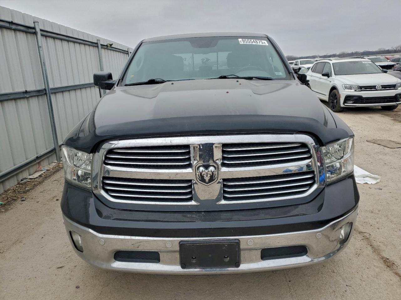 2017 Dodge RAM 1500 SLT