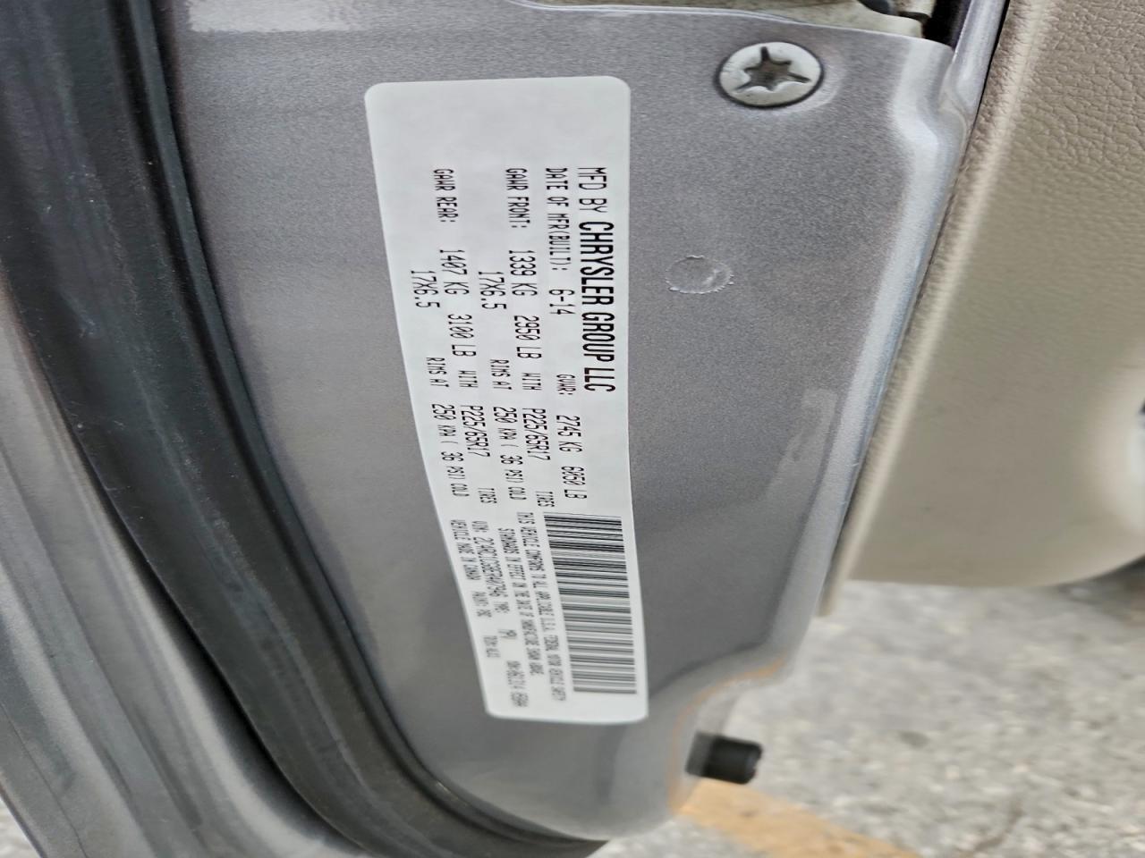 2014 Chrysler Town & Country Touring l