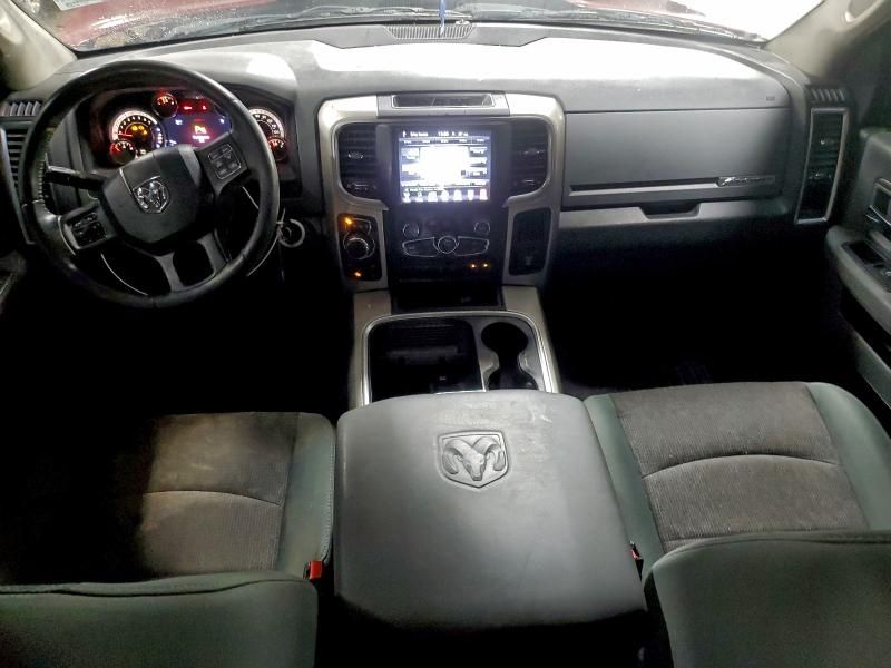 2016 Dodge Ram 1500 slt