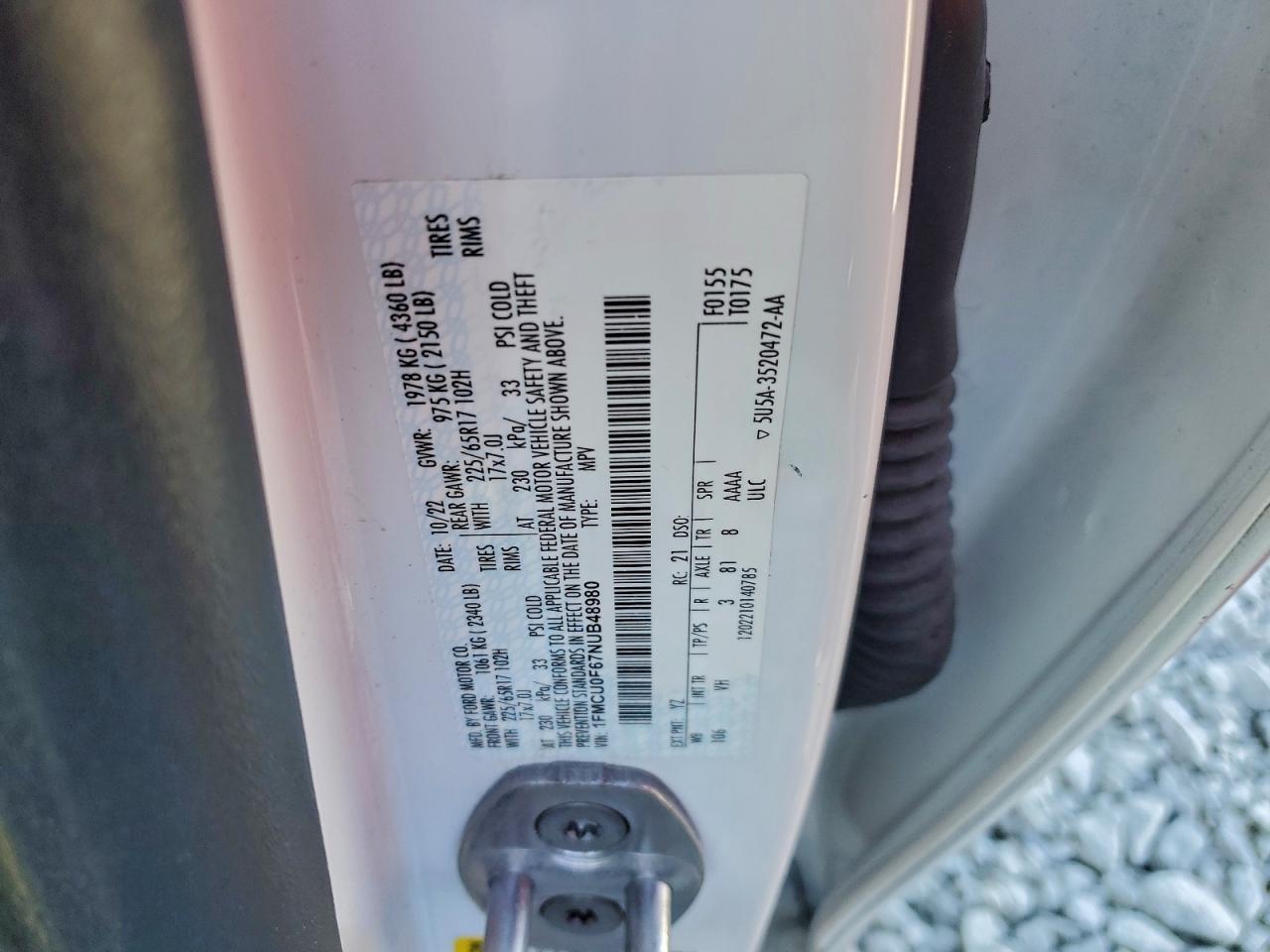 2022 Ford Escape s