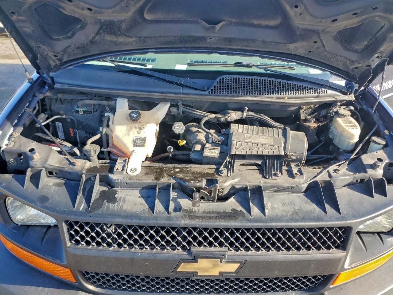 2014 Chevrolet Express 2500 Delivery Van