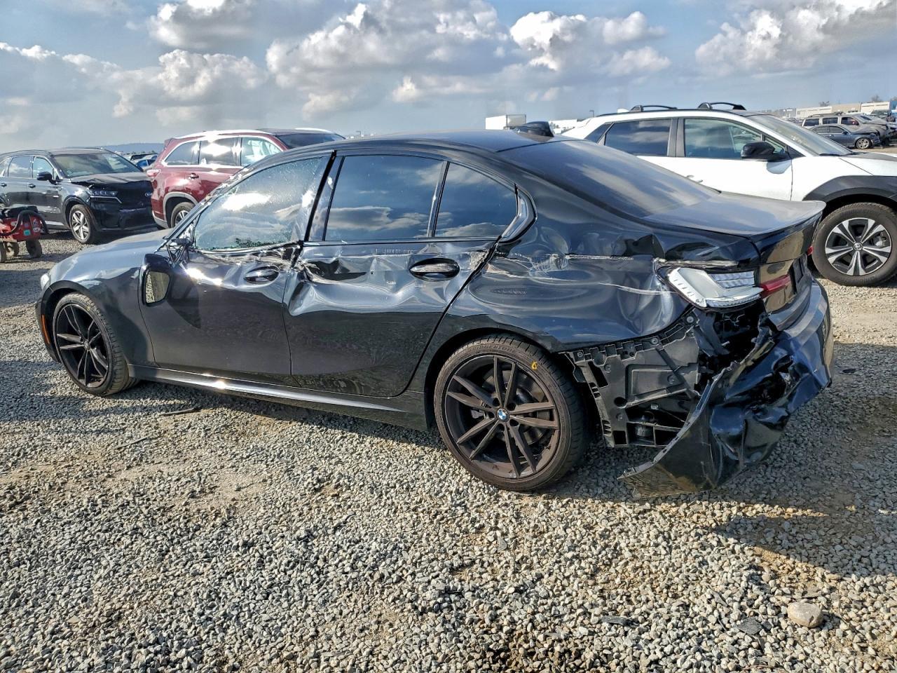 2021 BMW 330i