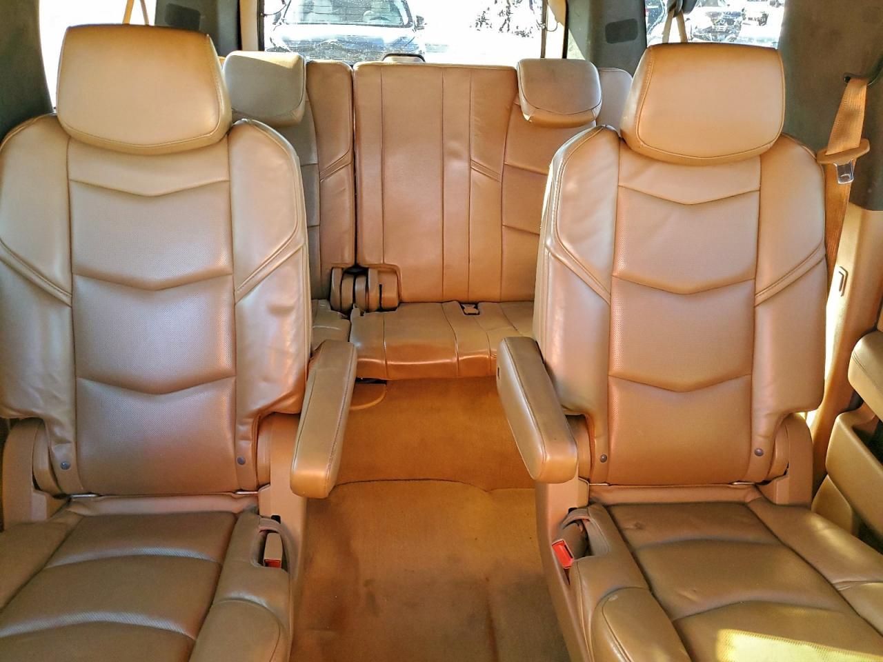 2017 Cadillac Escalade esv Platinum