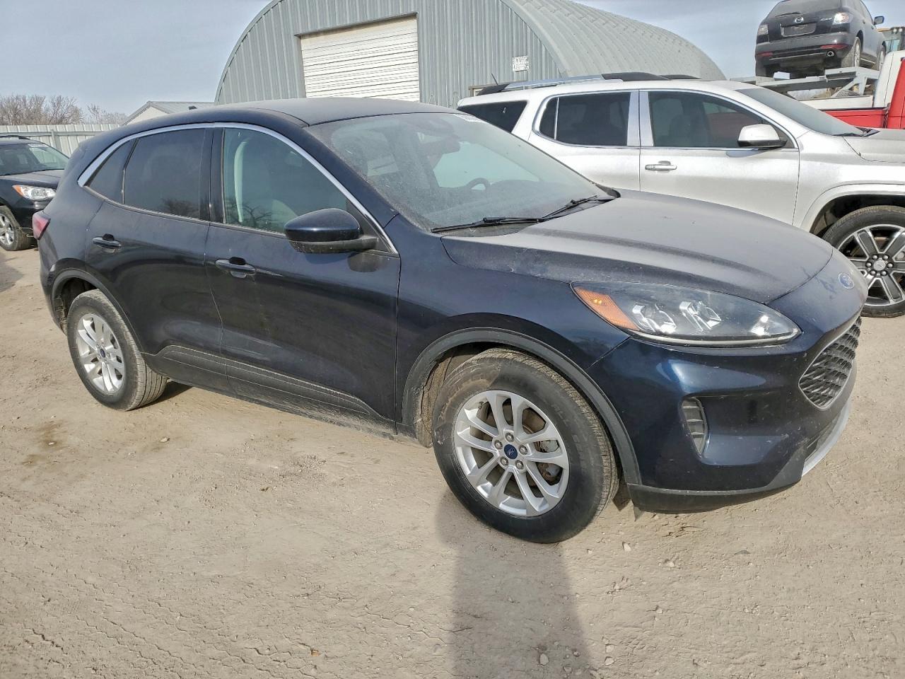2021 Ford Escape se