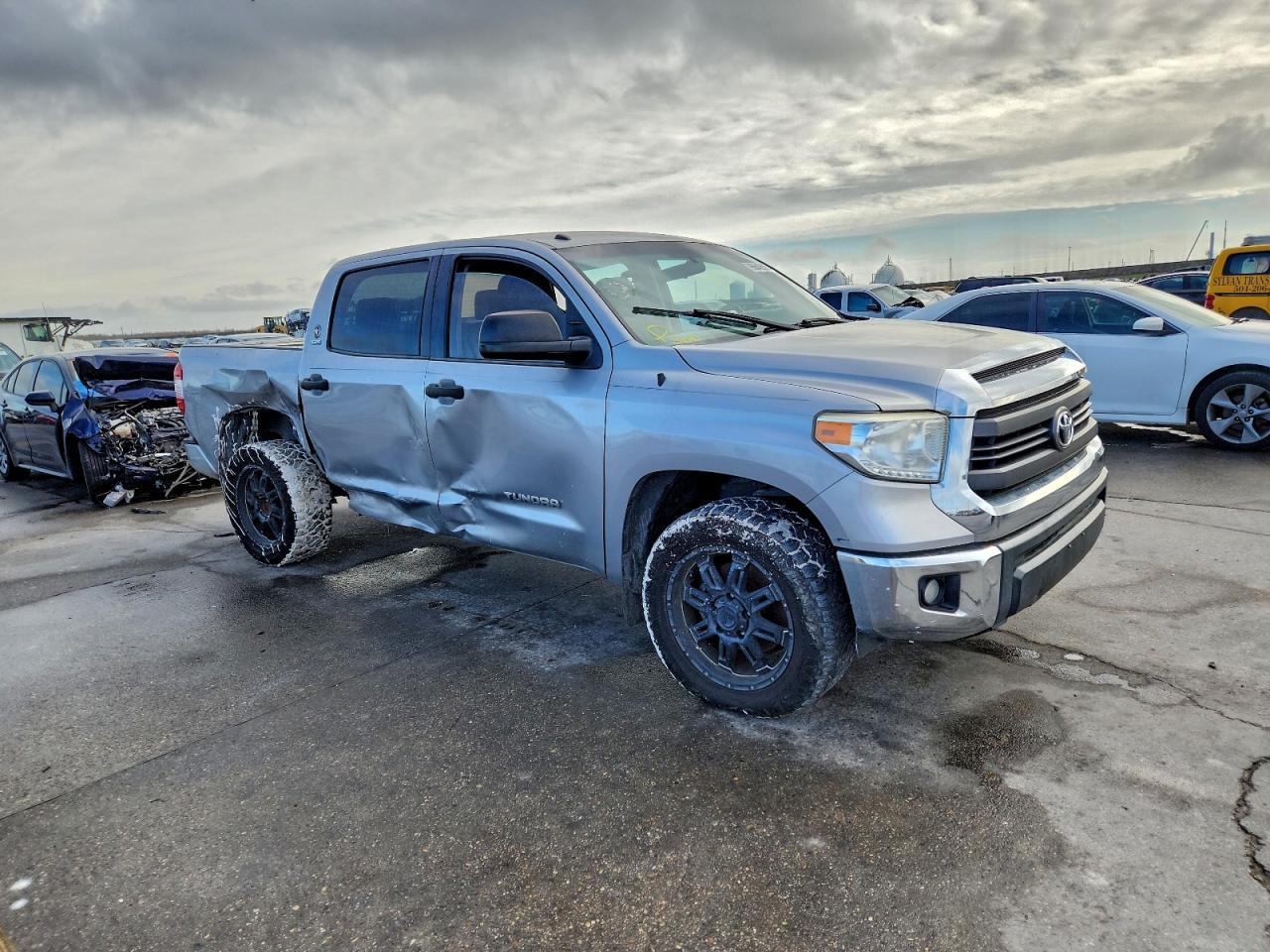 2015 Toyota Tundra SR5