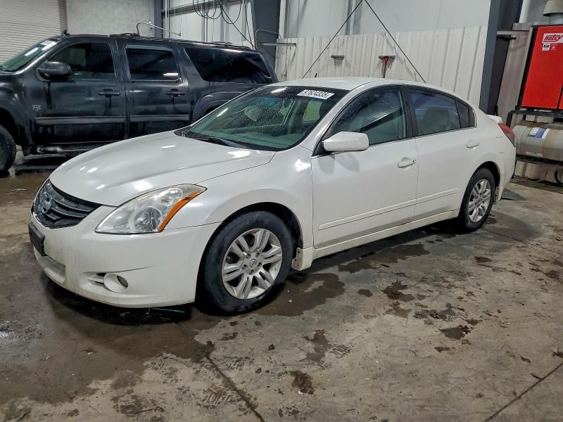 2012 Nissan Altima Base