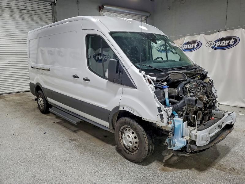 2022 Ford Transit 250 Delivery van