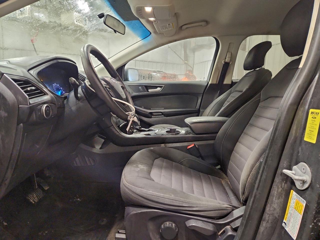 2015 Ford Edge se