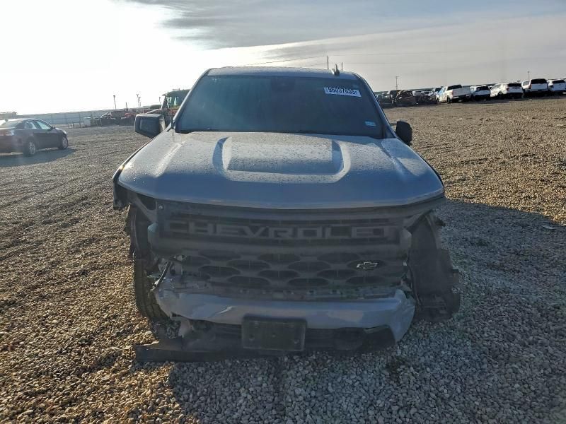 2024 Chevrolet Silverado K1500 Custom