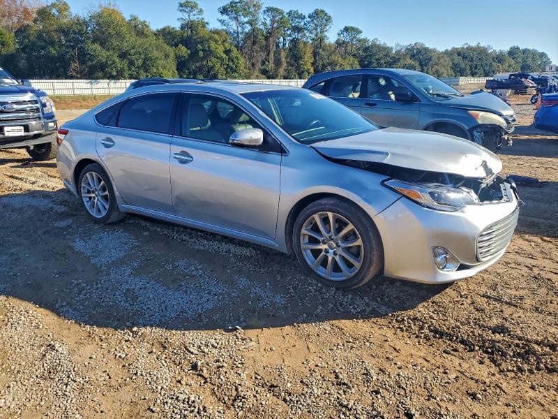 2013 Toyota Avalon Base