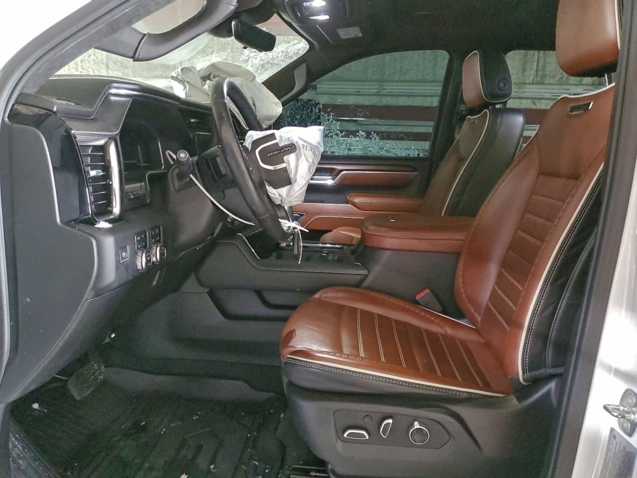 2024 GMC Sierra K2500 Denali Ultimate