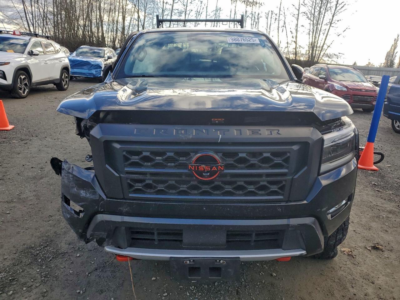 2023 Nissan Frontier s