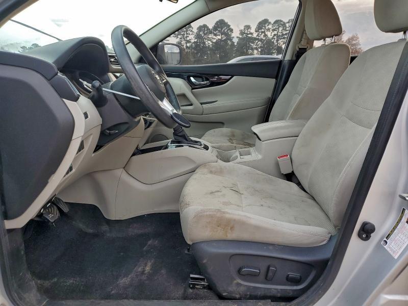 2018 Niss Rogue Sport