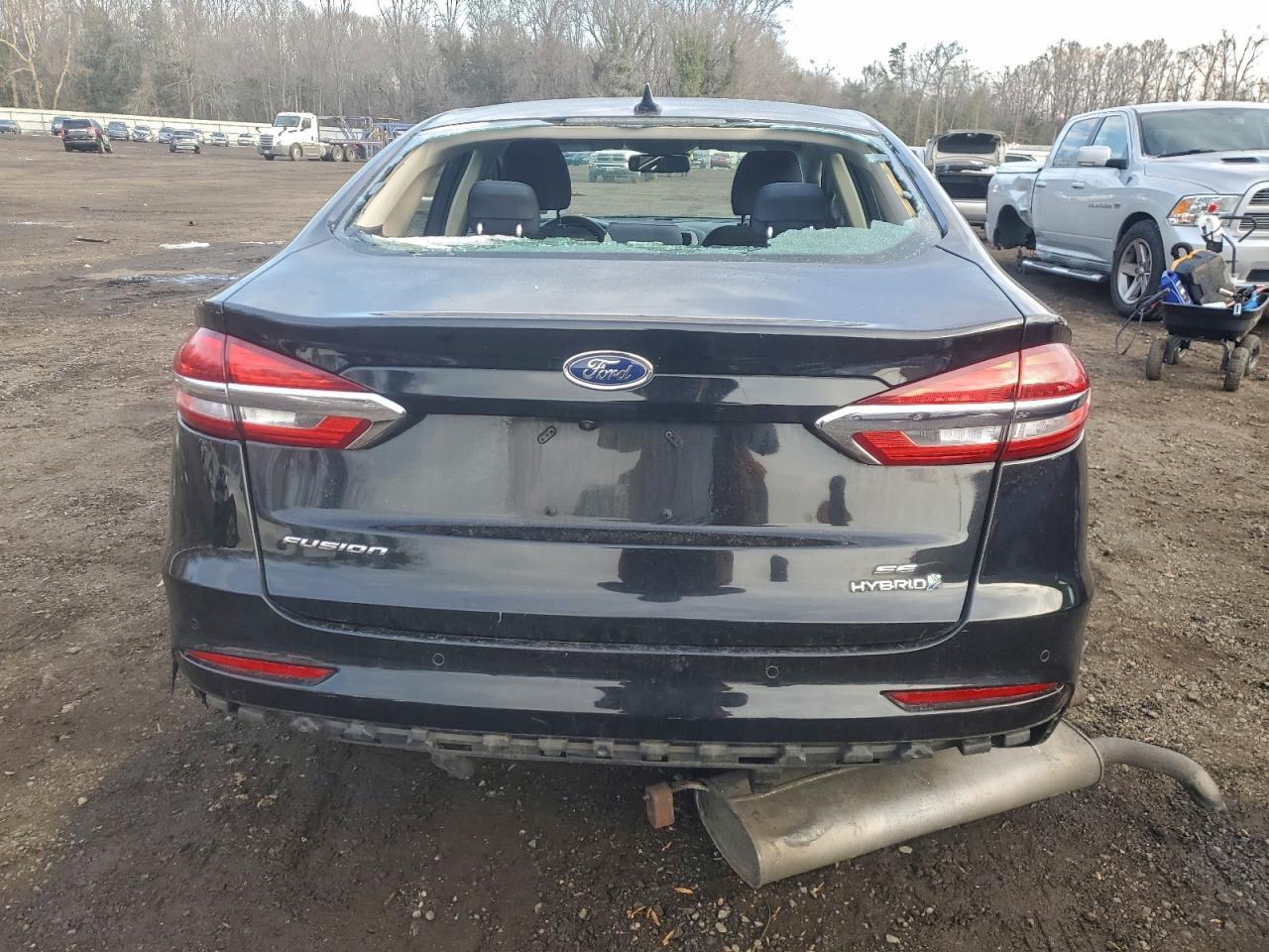 2019 Ford Fusion se