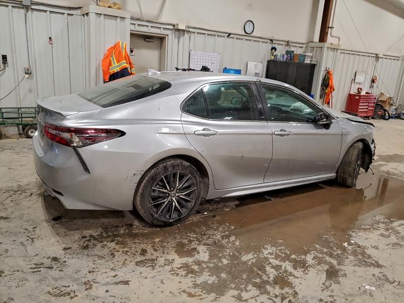 2022 Toyota Camry se