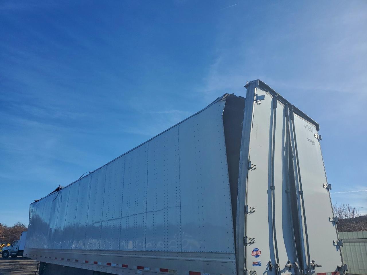 2023 Utility VS2DX DRY Van Trailer