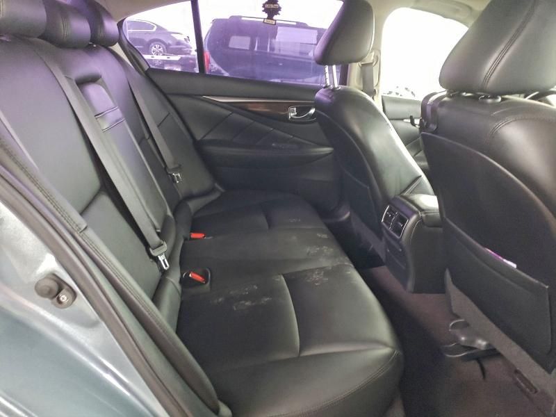 2018 Infiniti Q50 Luxe