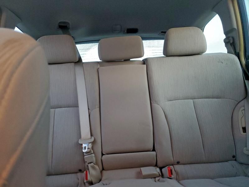 2014 Subaru Outback 2.5i