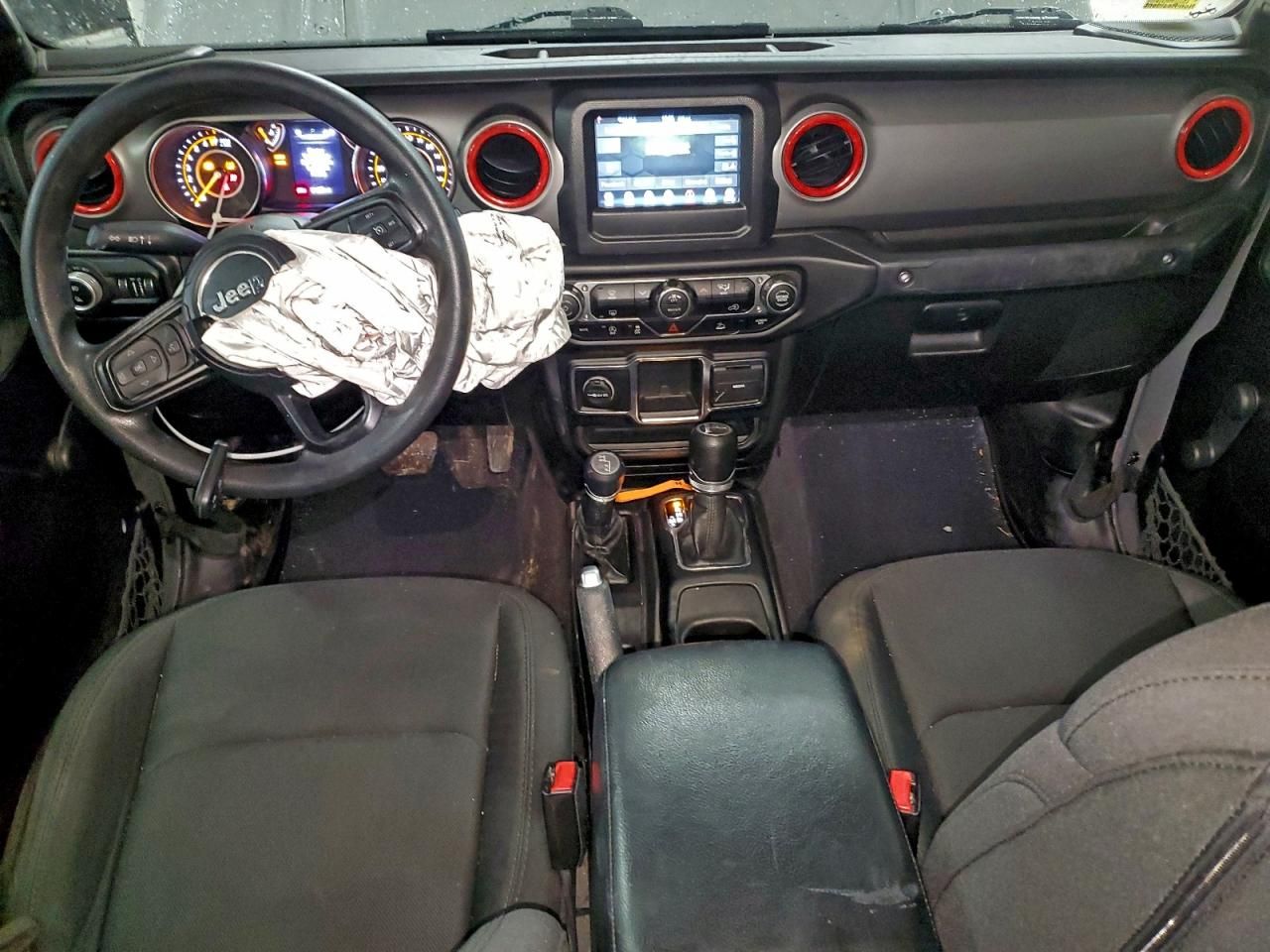 2022 Jeep Gladiator Sport