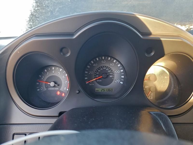 2002 Nissan Frontier King cab xe