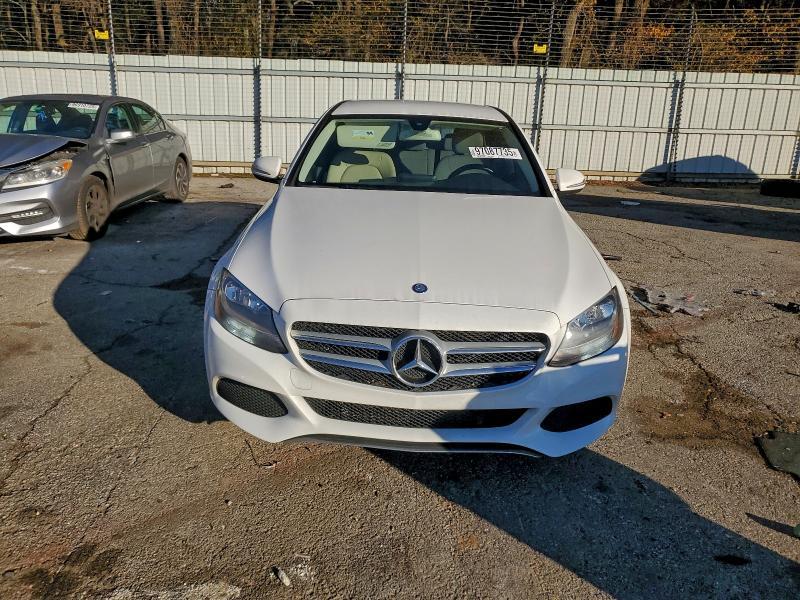 2015 Mercedes-Benz C300