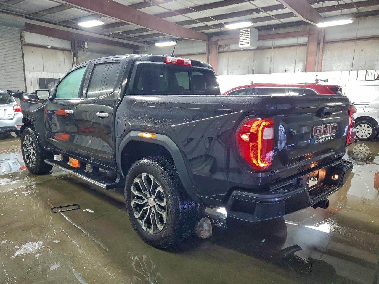 2025 GMC Canyon Denali