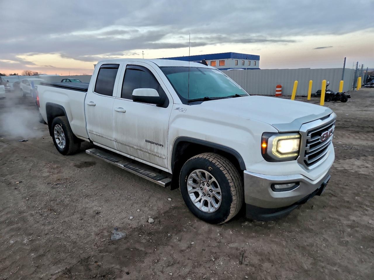 2016 GMC Sierra K1500 SLE
