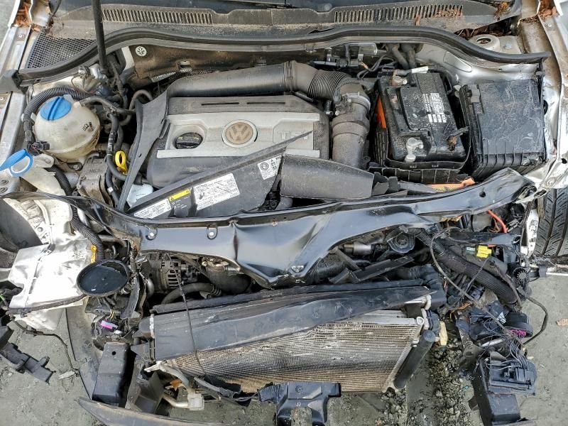 2016 Volkswagen Cc Base