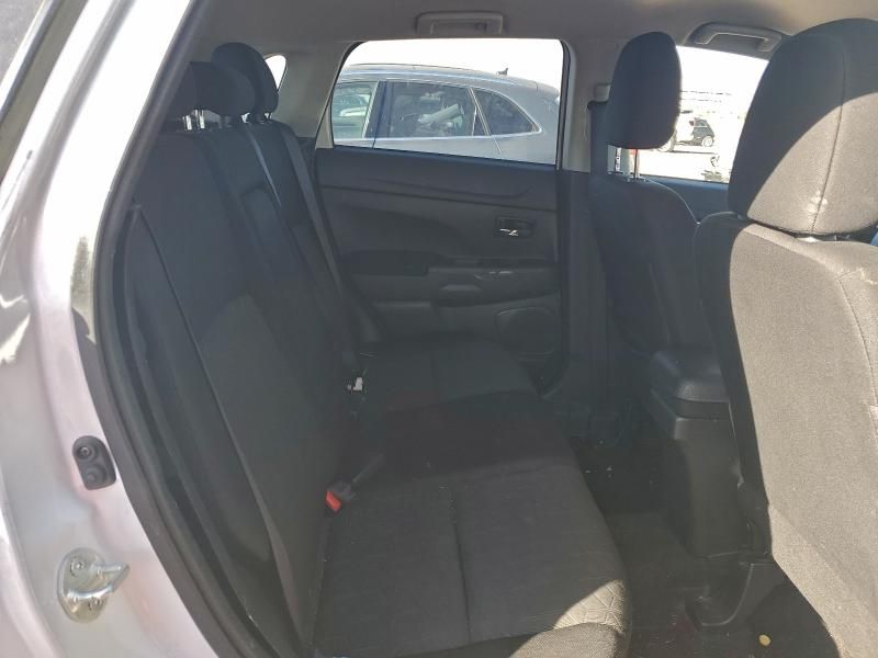 2021 Mitsubishi Outlander Sport es