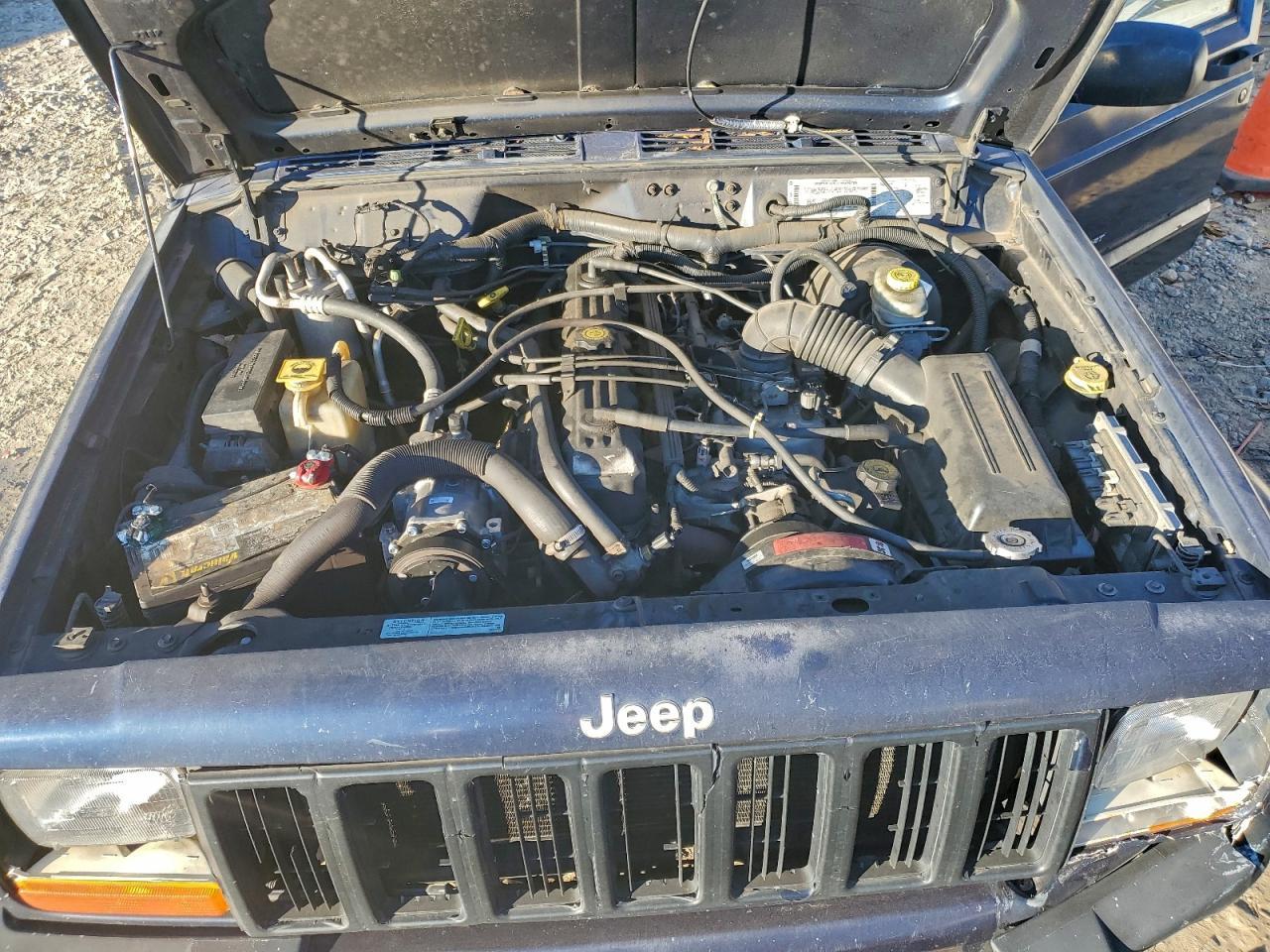 2001 Jeep Cherokee Sport