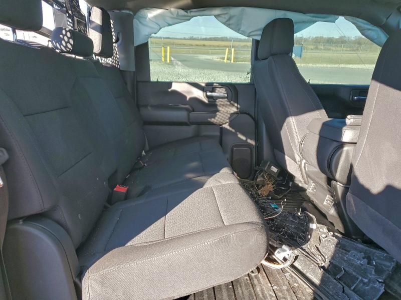 2025 Chevrolet Silverado Truck cab and Chassis