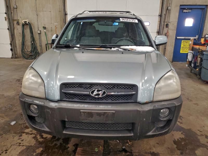 2005 Hyundai Tucson gls
