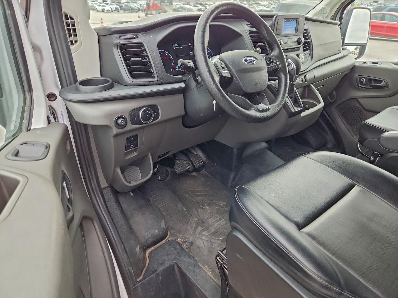 2024 Ford Transit T-250