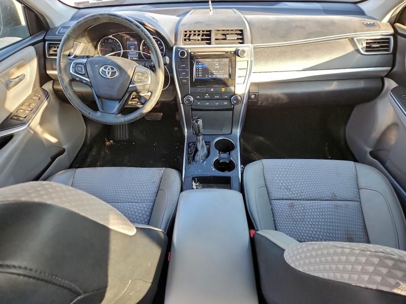 2015 Toyota Camry le