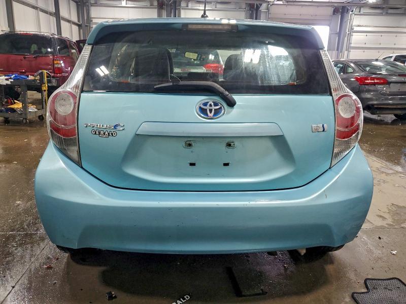 2013 Toyota Prius c