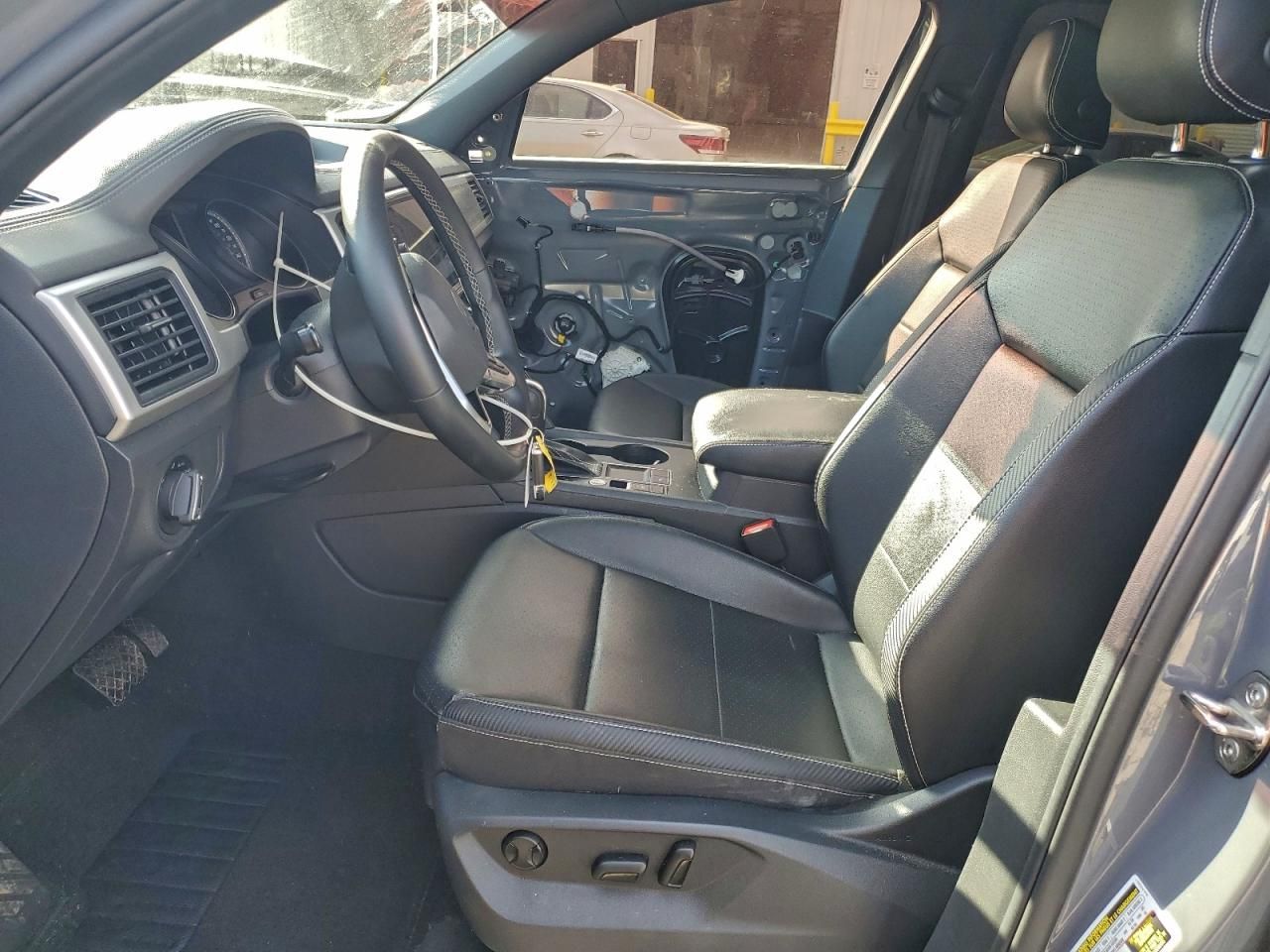 2021 Volkswagen Atlas Cross Sport se