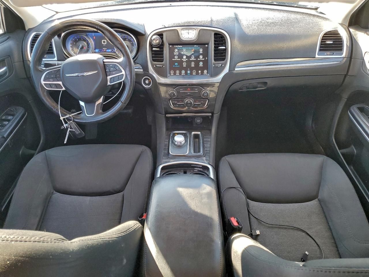 2019 Chrysler 300 Touring