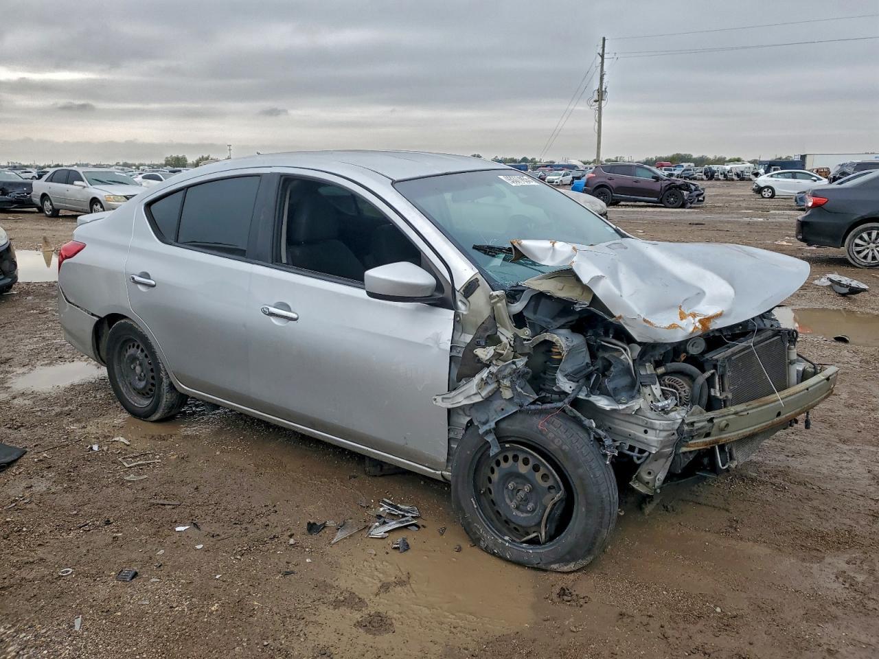 2016 Niss Versa 1.6 sv