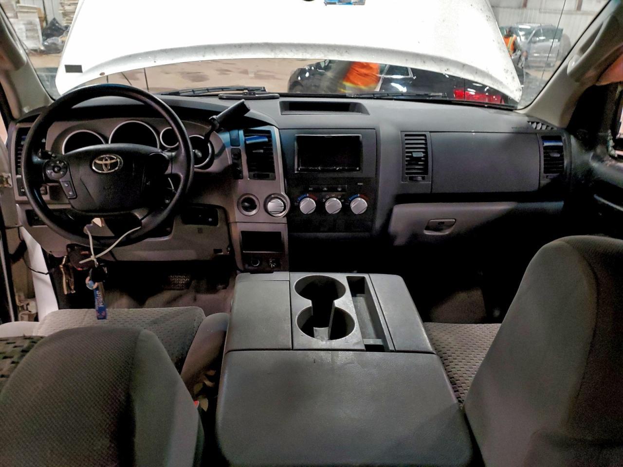 2011 Toyota Tundra Crewmax SR5