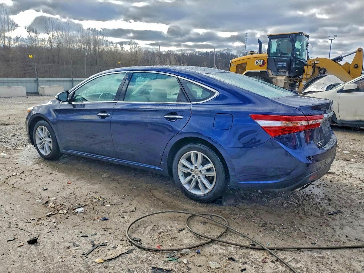 2013 Toyota Avalon Base