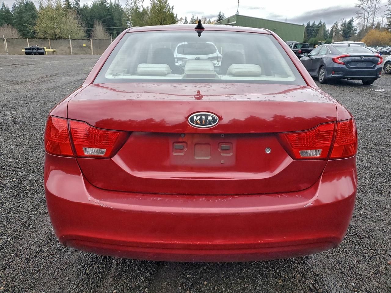 2010 KIA Optima lx