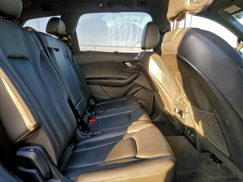 2019 Audi Q7 Prestige