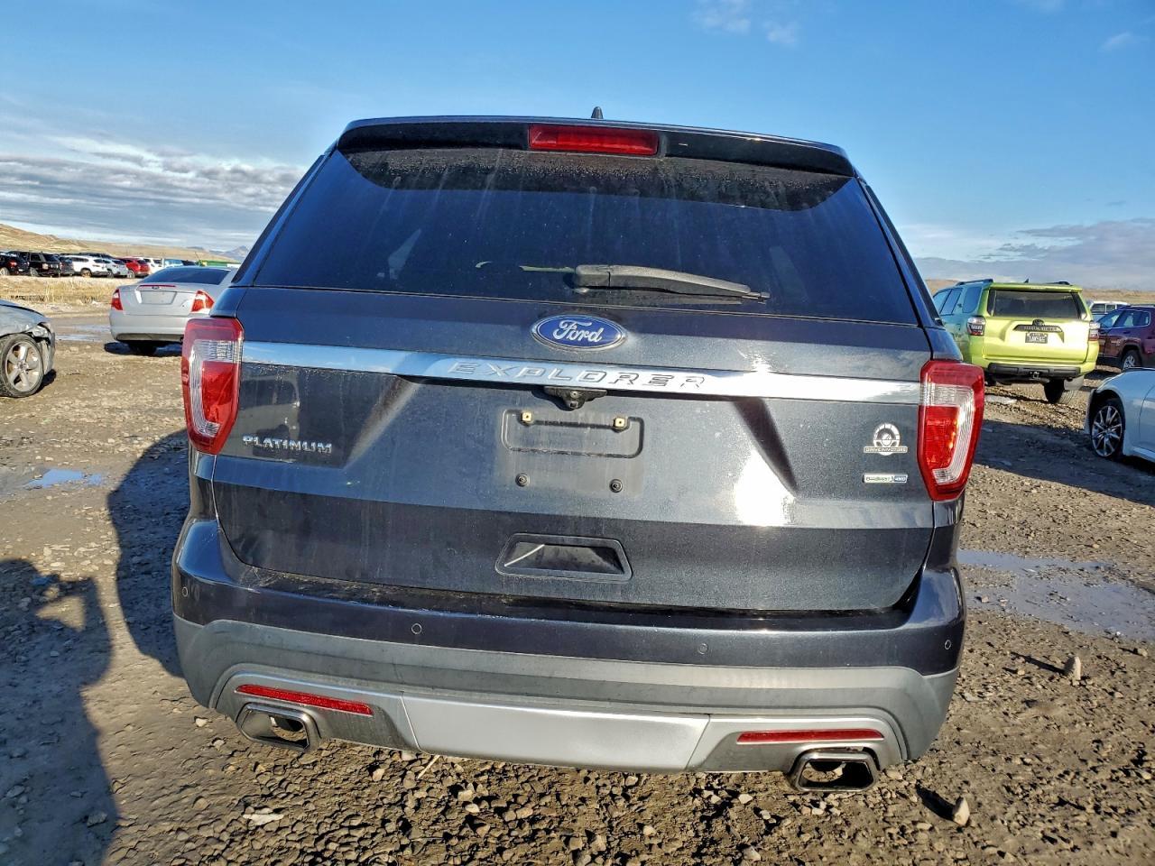 2017 Ford Explorer Platinum