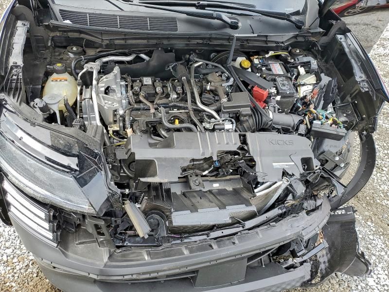 2025 Nissan Kicks sv