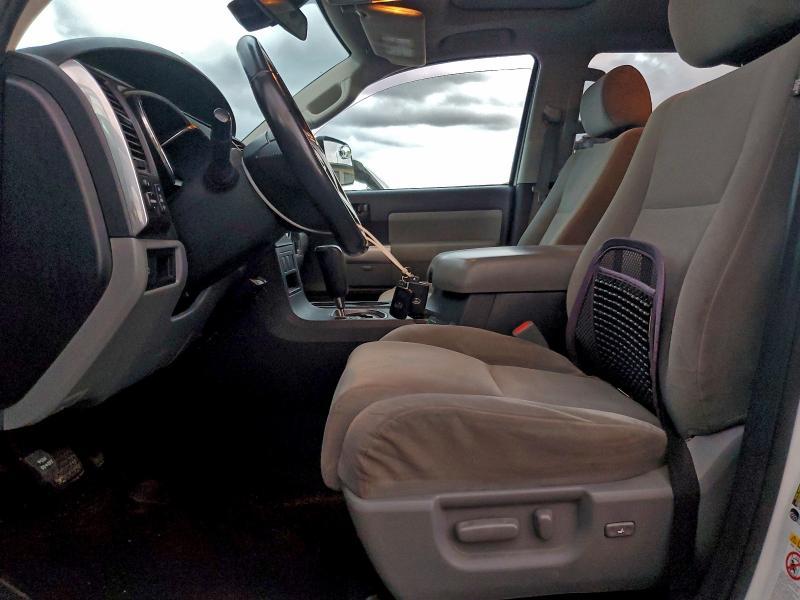2021 Toyota Sequoia SR5