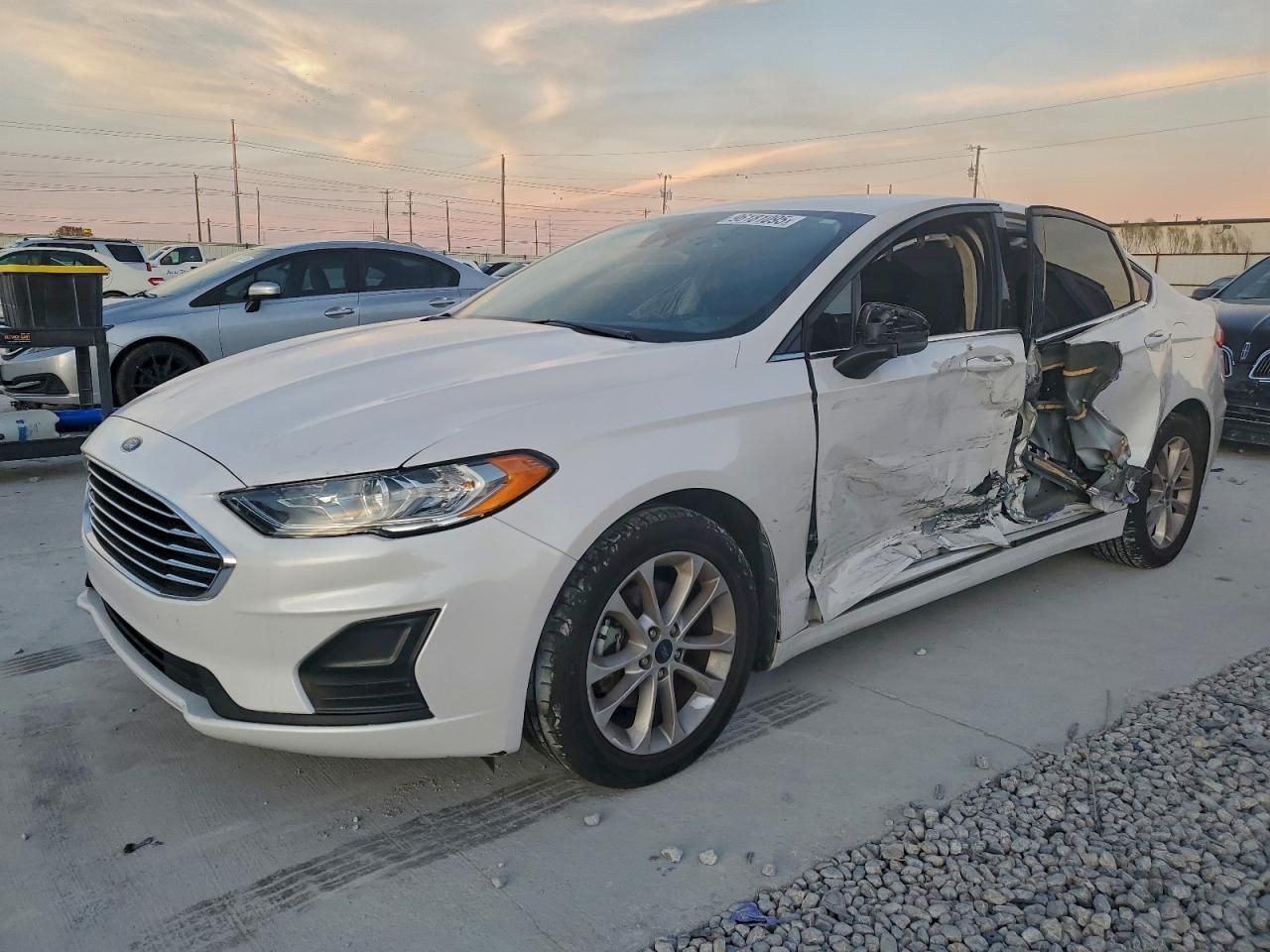 2020 Ford Fusion se