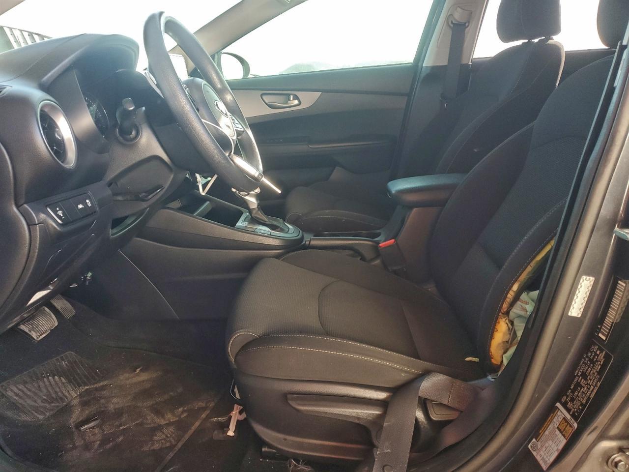 2021 KIA Forte fe