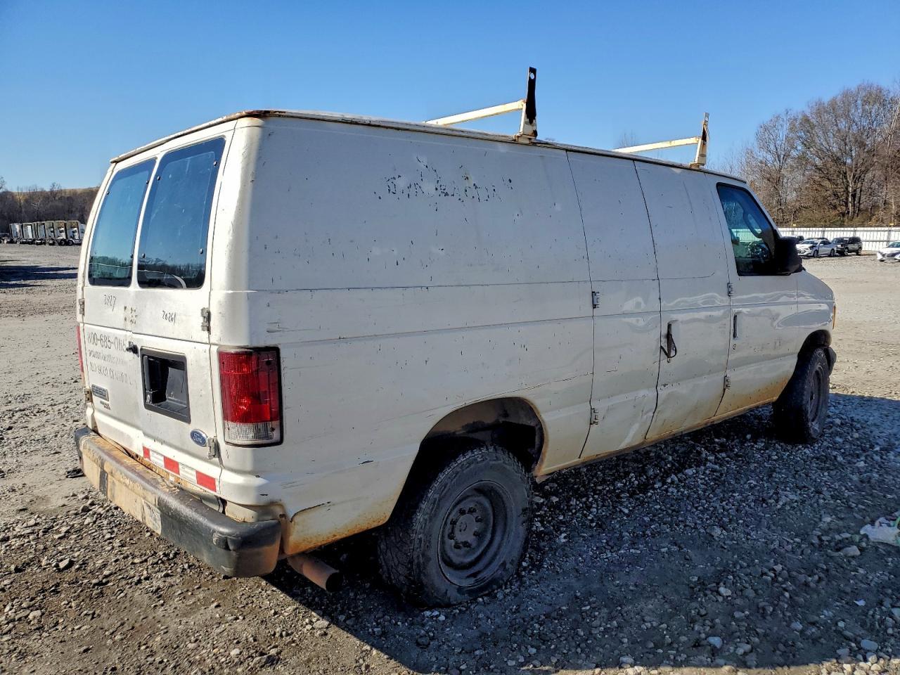 2004 Ford Econoline Cargo E-25