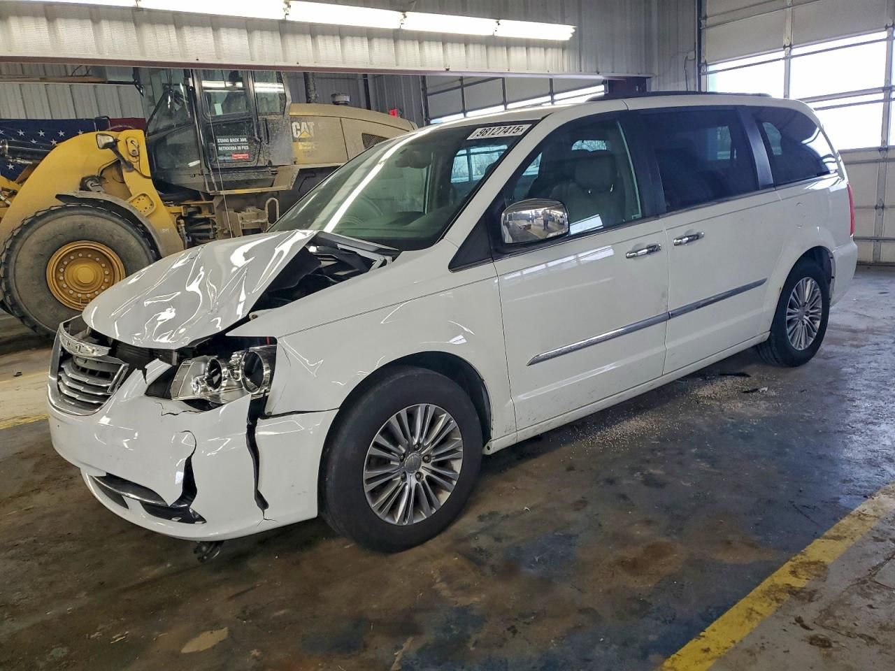 2014 Chrysler Town & Country Touring l