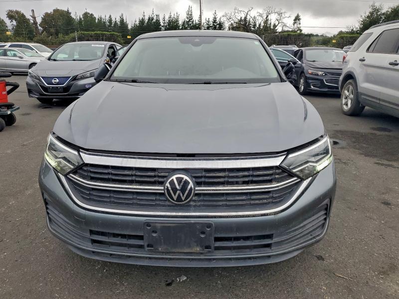 2022 Volkswagen Jetta se